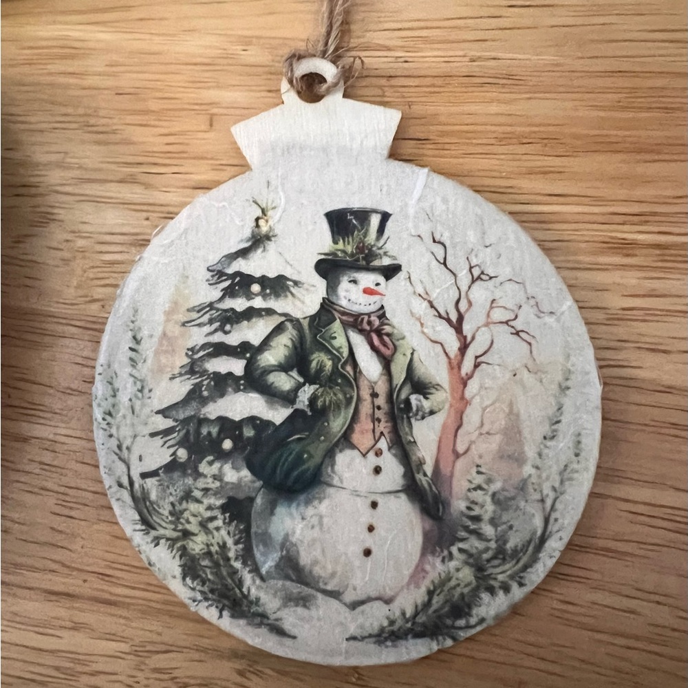 Bundle of Christmas 6 Ornaments or Gift Tags